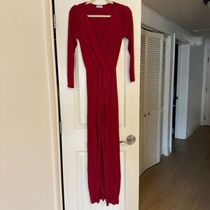 Tobi - Red  V-Neck Long sleeve Maxi Dress - S